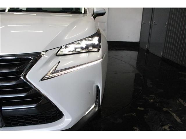 TOYOTA LEXUS NX300H AWD 2015 Image 31