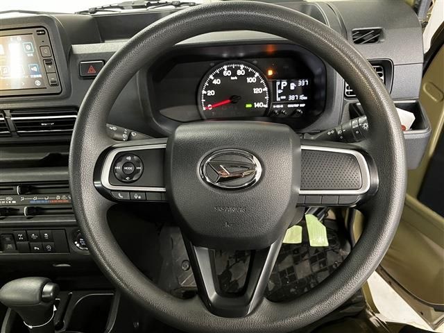 DAIHATSU HIJET TRUCK 4WD 2022 Image 31