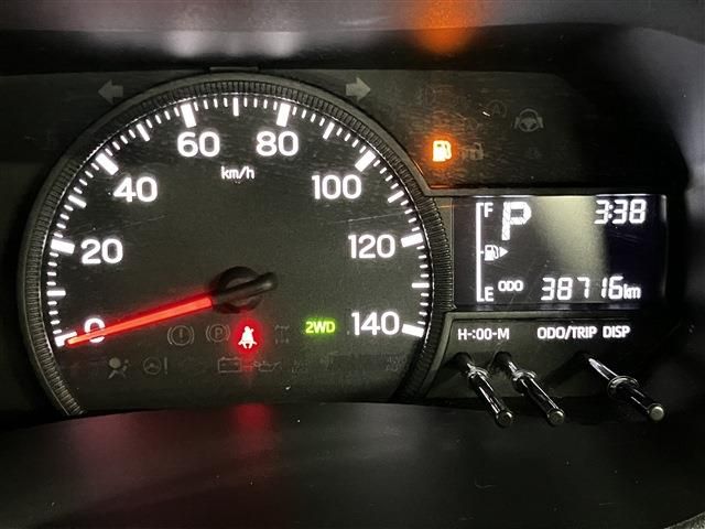 DAIHATSU HIJET TRUCK 4WD 2022 Image 31