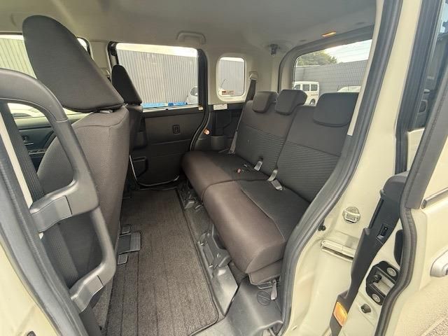 TOYOTA ROOMY 2019 Image 31