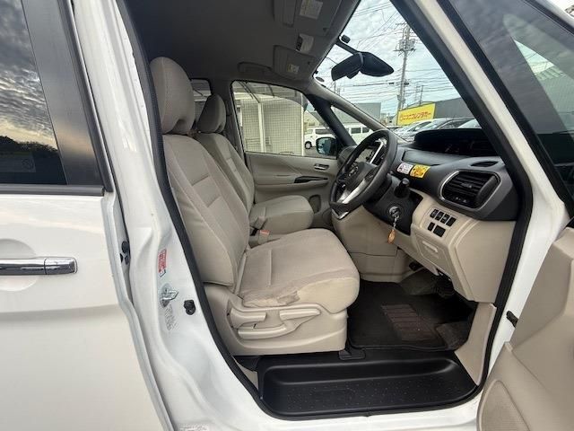 NISSAN SERENA  WG 2016 Image 31