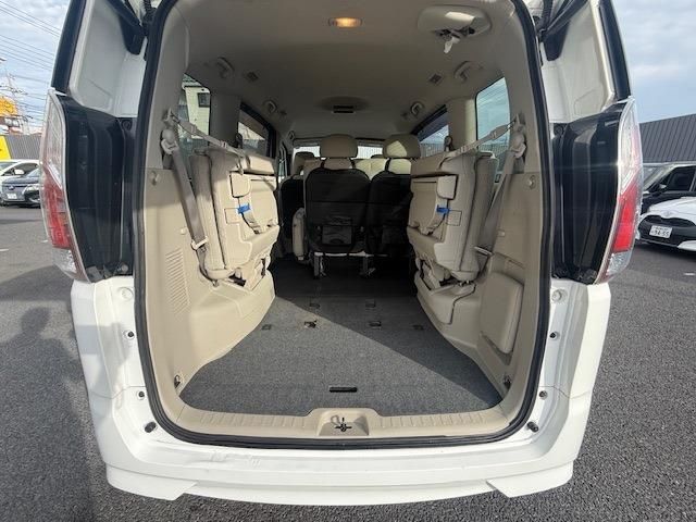 NISSAN SERENA  WG 2016 Image 31