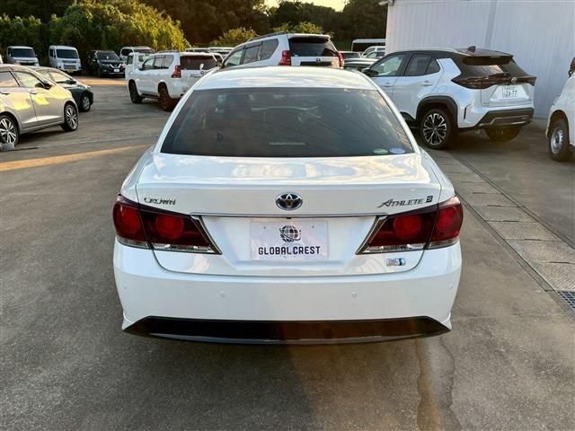 TOYOTA CROWN SEDAN HYBRID 2015 Image 31