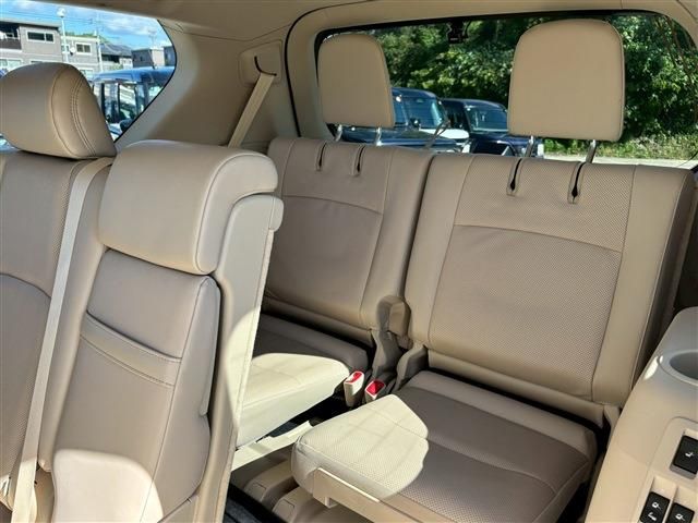 TOYOTA LANDCRUISER PRADO 2023 Image 31