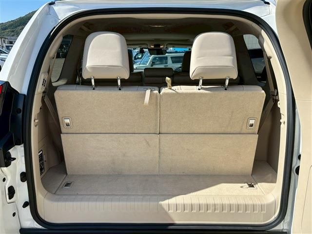 TOYOTA LANDCRUISER PRADO 2023 Image 31