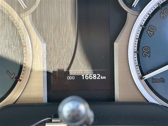 TOYOTA LANDCRUISER PRADO 2023 Image 31