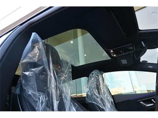 MERCEDES BENZ EQE 2024 Image 31