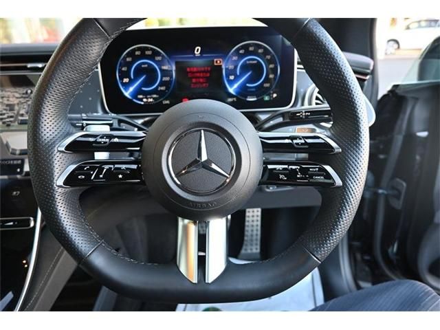 MERCEDES BENZ EQE 2024 Image 31