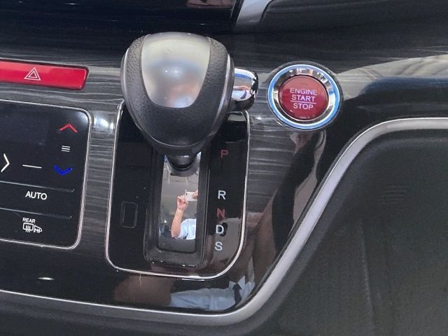 HONDA ODYSSEY 2014 Image 31