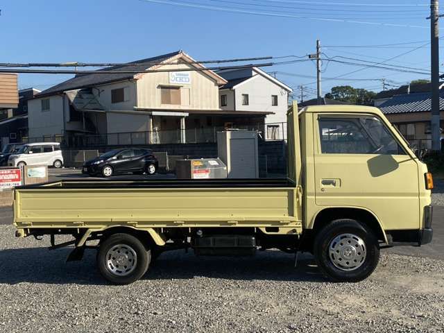 MITSUBISHI CANTER 1984 Image 31