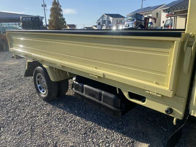 MITSUBISHI CANTER 1984 Image 31