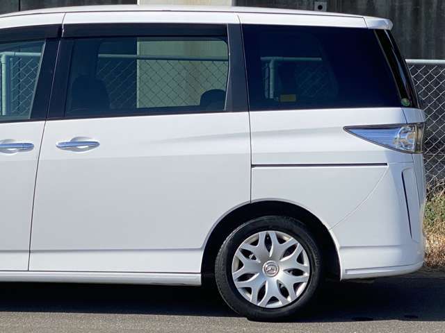 MAZDA BIANTE 2012 Image 31