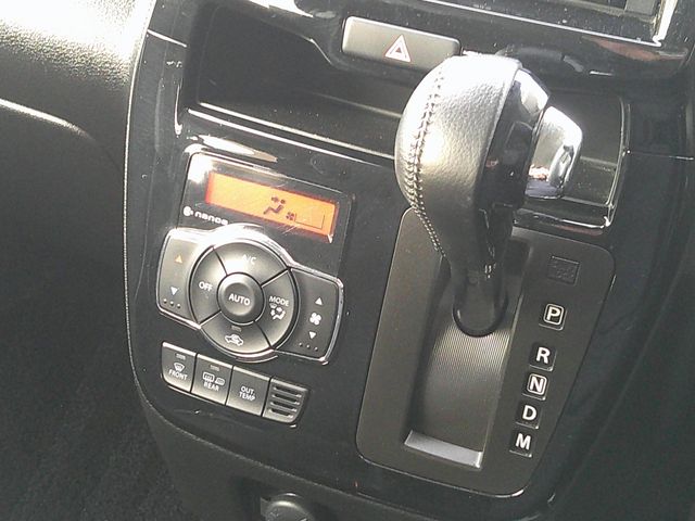 SUZUKI SOLIO BANDIT 4WD 2019 Image 31