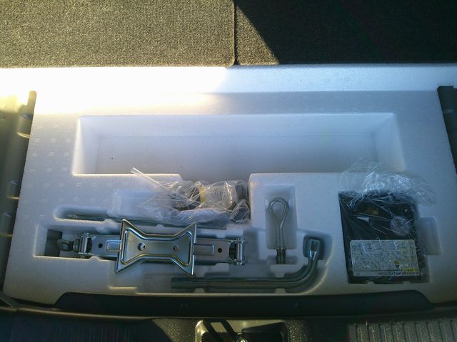 SUZUKI SOLIO BANDIT 4WD 2019 Image 31