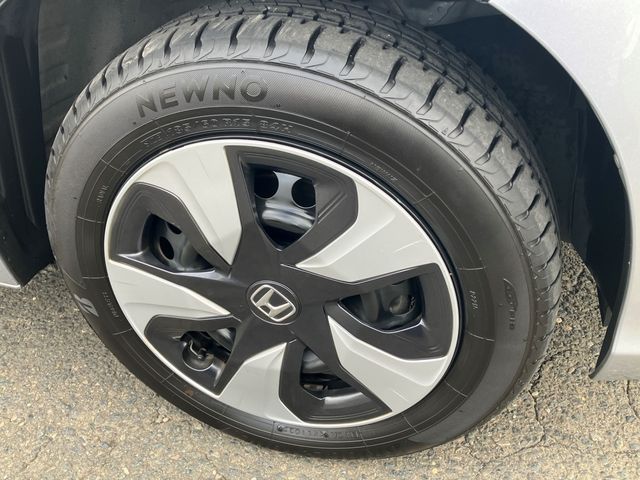 HONDA FIT HYBRID 4WD 2018 Image 31