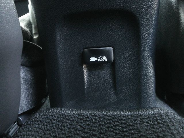 TOYOTA PRIUS 4WD 2021 Image 31