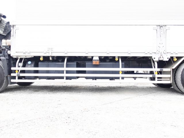 NISSAN DIESEL QUON 2018 Image 31