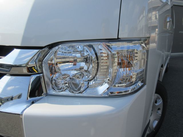 TOYOTA HIACE WAGON 4WD 2025 Image 31