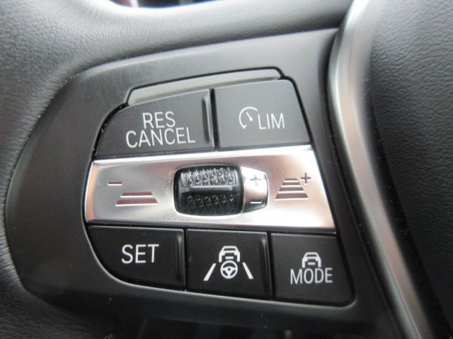 BMW 3SERIES SEDAN 2021 Image 31