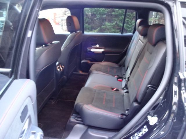 MERCEDES BENZ EQB 2022 Image 31