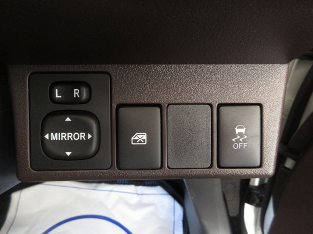 DAIHATSU COPEN 2015 Image 31