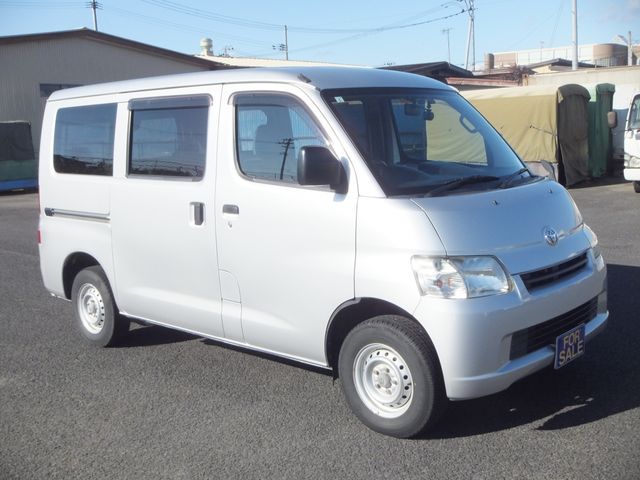 TOYOTA LITEACE VAN 4WD 2019 Image 31
