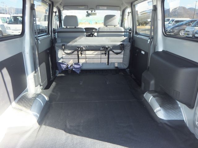 TOYOTA LITEACE VAN 4WD 2019 Image 31