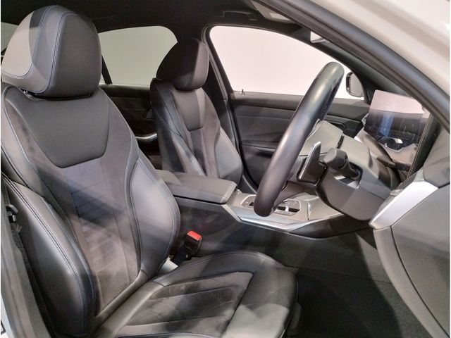 BMW 3SERIES SEDAN 2023 Image 31