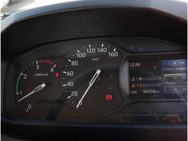 HINO DUTRO 2019 Image 31