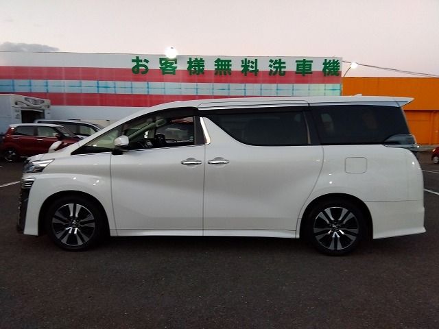 TOYOTA VELLFIRE 2019 Image 31