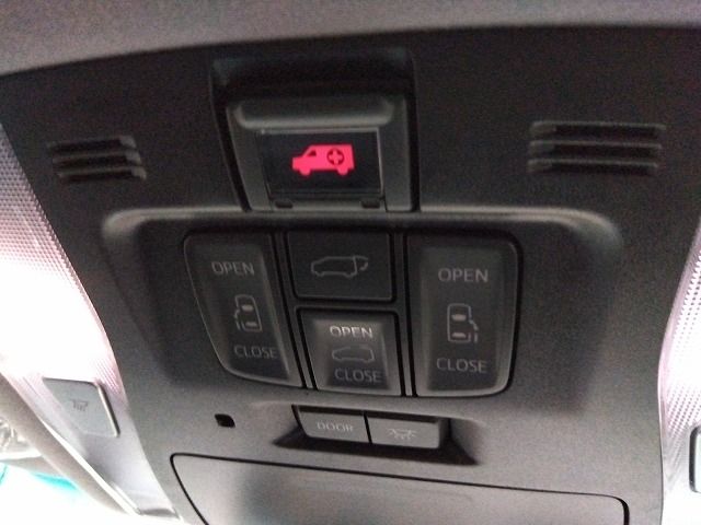 TOYOTA VELLFIRE 2019 Image 31