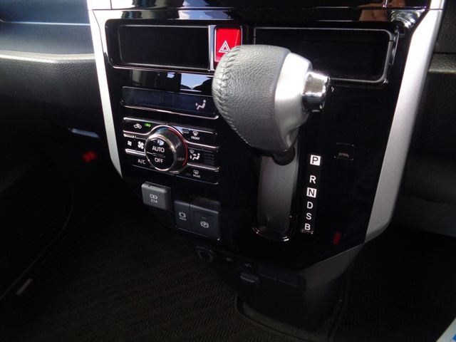 TOYOTA ROOMY 4WD 2020 Image 31