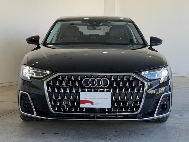 AUDI A8 2023 Image 31