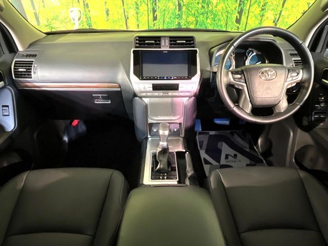 TOYOTA LANDCRUISER PRADO 2022 Image 31