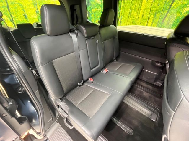 HONDA STEPWAGON E:HEV SPAD 2024 Image 31