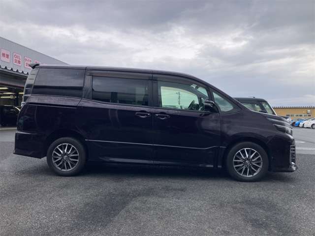 TOYOTA VOXY 4WD 2014 Image 31