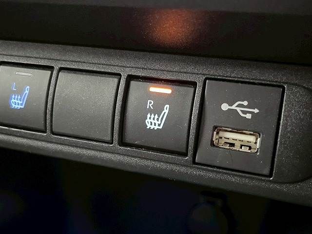 TOYOTA YARIS CROSS HYBRID 2023 Image 31