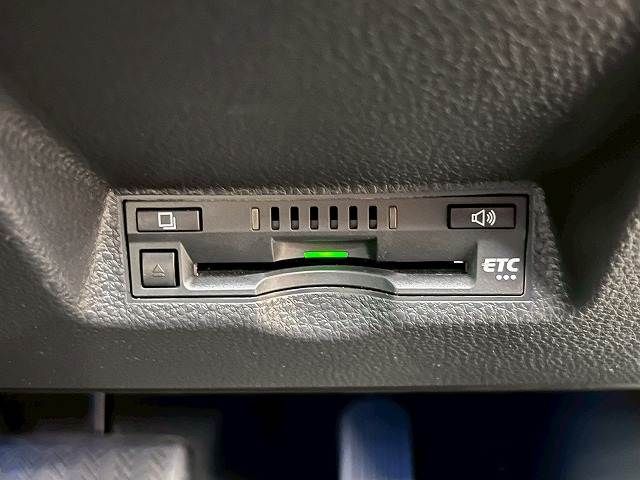 TOYOTA YARIS CROSS HYBRID 2023 Image 31