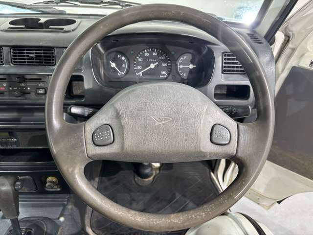 DAIHATSU HIJET TRUCK 4WD 2003 Image 31