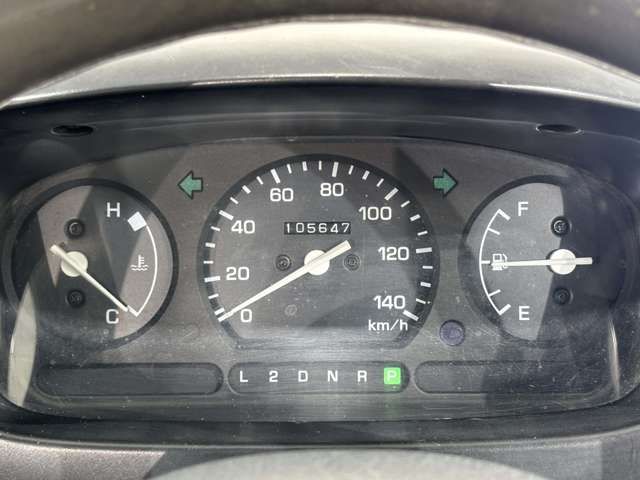 DAIHATSU HIJET TRUCK 4WD 2003 Image 31