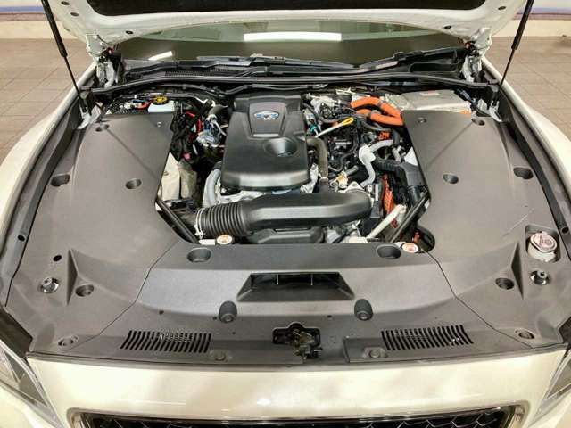 TOYOTA CROWN SEDAN HYBRID 4 2018 Image 31