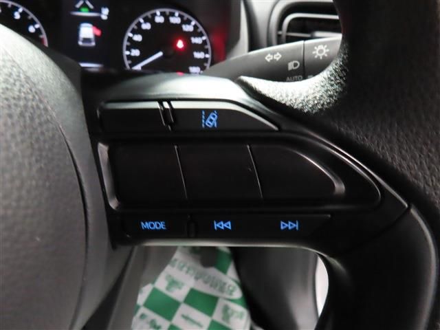 TOYOTA YARIS 2023 Image 31