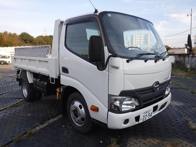 HINO DUTRO 2016 Image 31
