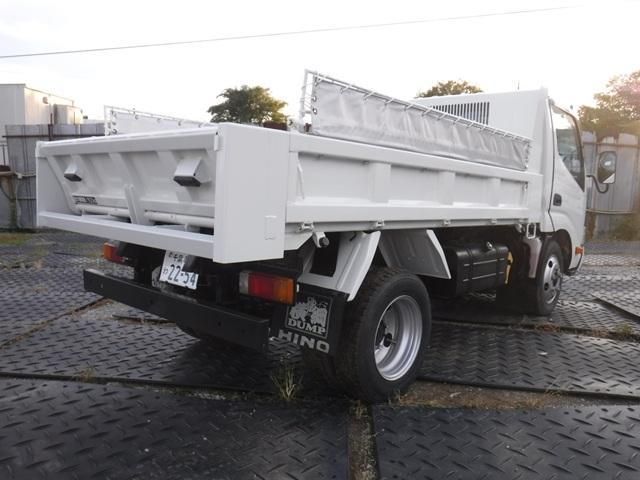 HINO DUTRO 2016 Image 31