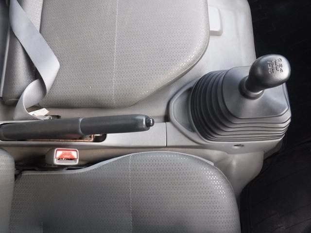 HINO DUTRO 2016 Image 31