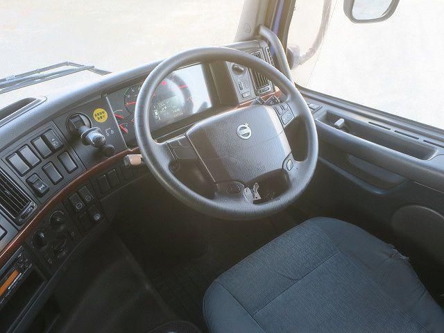 VOLVO FH 2014 Image 31