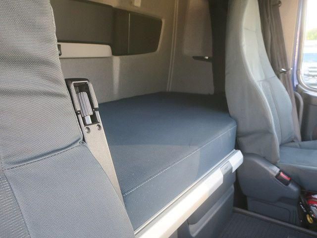 VOLVO FH 2014 Image 31