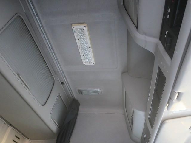 VOLVO FH 2014 Image 31