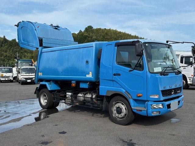 MITSUBISHI FUSOU FIGHTER 2016 Image 31