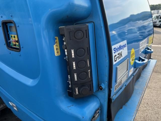 MITSUBISHI FUSOU FIGHTER 2016 Image 31